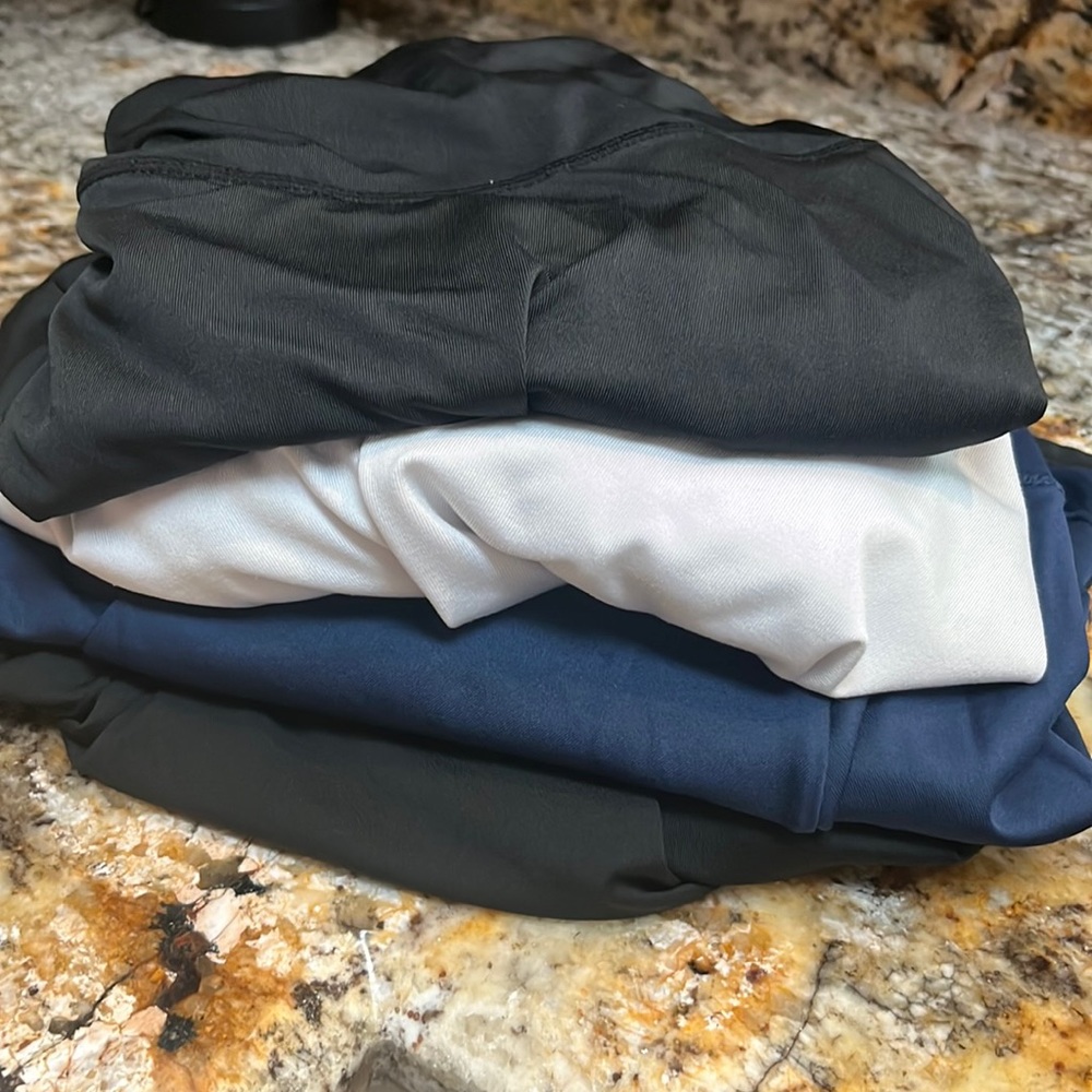 Set of 4 Tennis skirts, size Large athletic